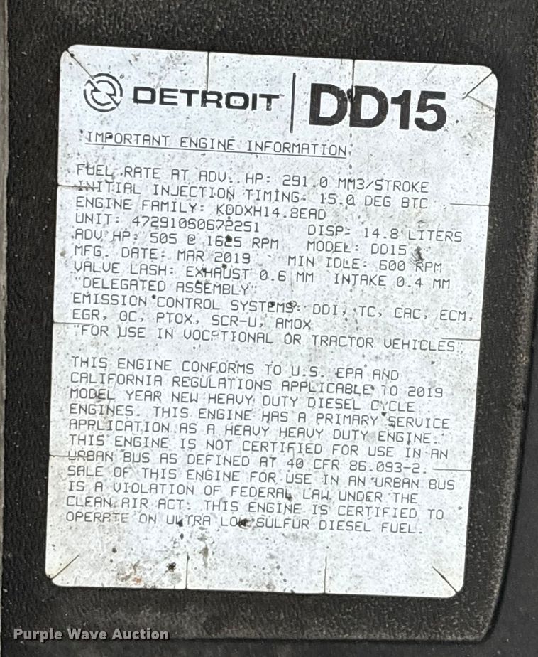 image for item YA1690 2020 Freightliner Cascadia 126 semi truck