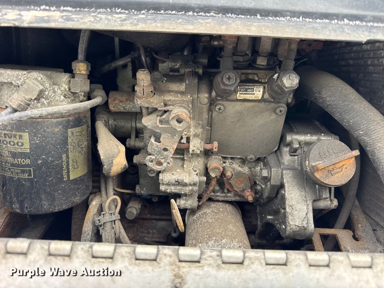 image for item YA1692 2016 Kenworth T660 semi truck