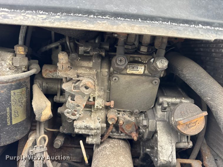 image for item YA1692 2016 Kenworth T660 semi truck