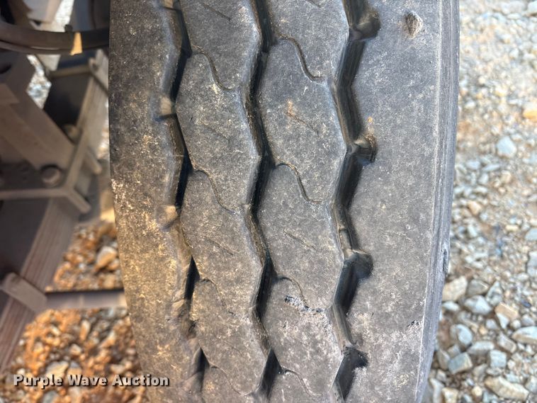 image for item YA1701 2008 Kalmar Ottawa yard truck