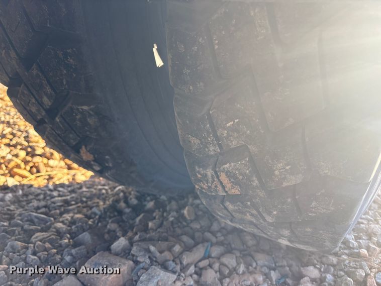 image for item YA1701 2008 Kalmar Ottawa yard truck