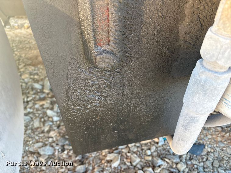 image for item YA1701 2008 Kalmar Ottawa yard truck