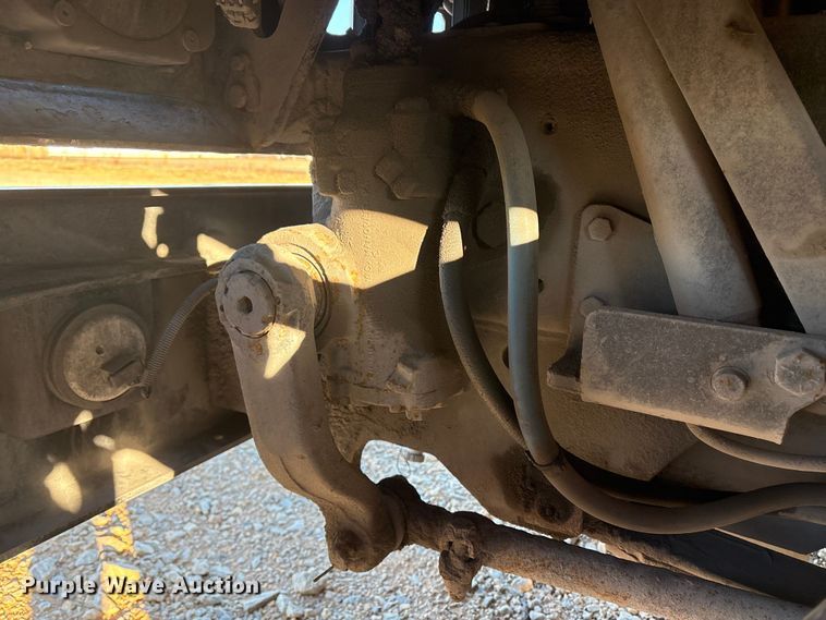 image for item YA1701 2008 Kalmar Ottawa yard truck