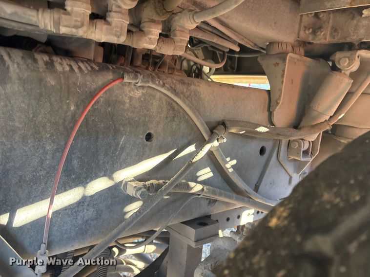 image for item YA1701 2008 Kalmar Ottawa yard truck