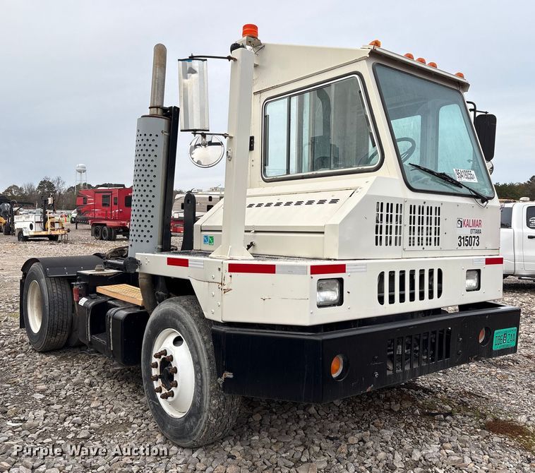 image for item YA1703 2006 Kalmar CYT 30 yard truck