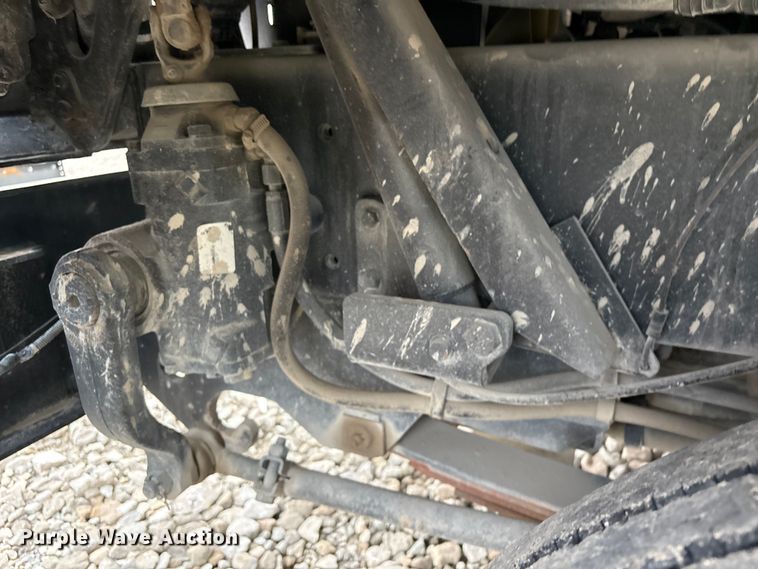 image for item YA1703 2006 Kalmar CYT 30 yard truck