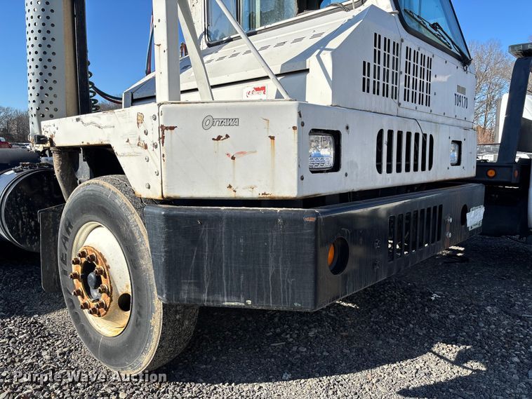 image for item YA1705 2005 Kalmar CYT 30 yard truck