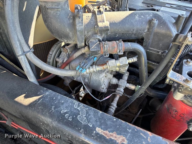 image for item YA1705 2005 Kalmar CYT 30 yard truck