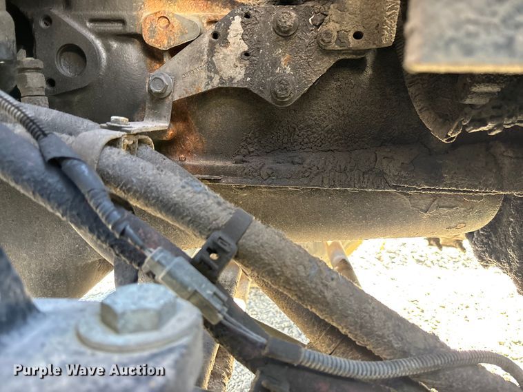 image for item YA1705 2005 Kalmar CYT 30 yard truck