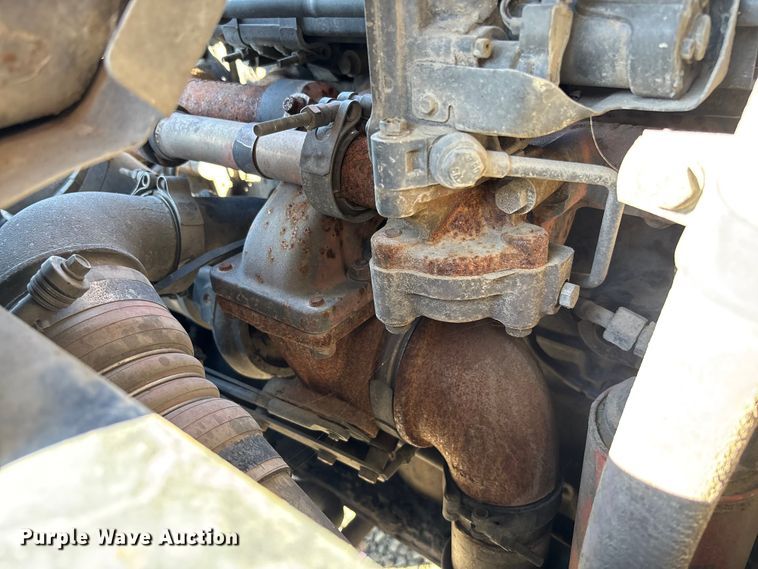 image for item YA1705 2005 Kalmar CYT 30 yard truck