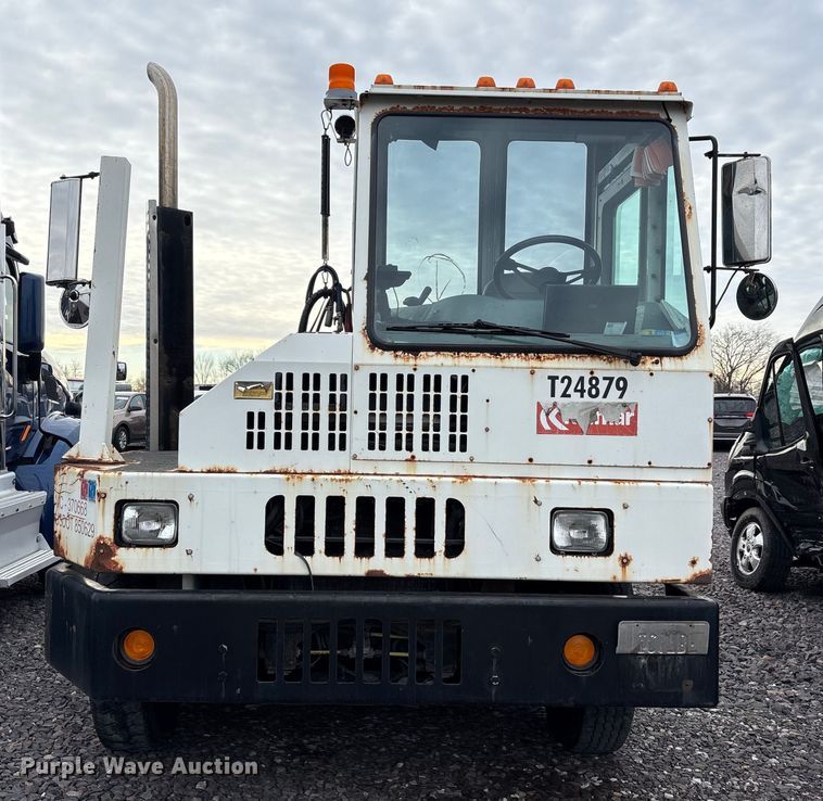image for item YA1706 2010 Kalmar Ottawa  yard truck
