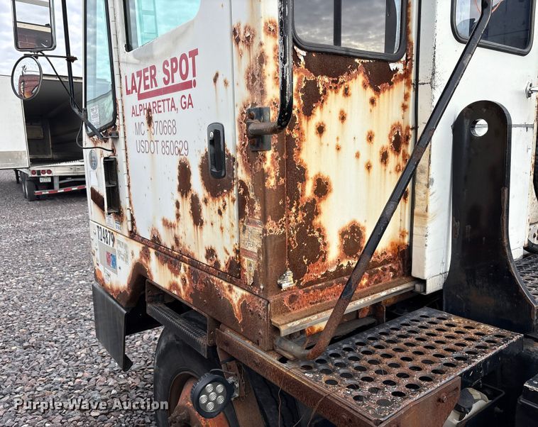 image for item YA1706 2010 Kalmar Ottawa  yard truck