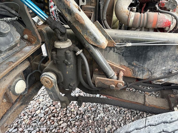 image for item YA1706 2010 Kalmar Ottawa  yard truck