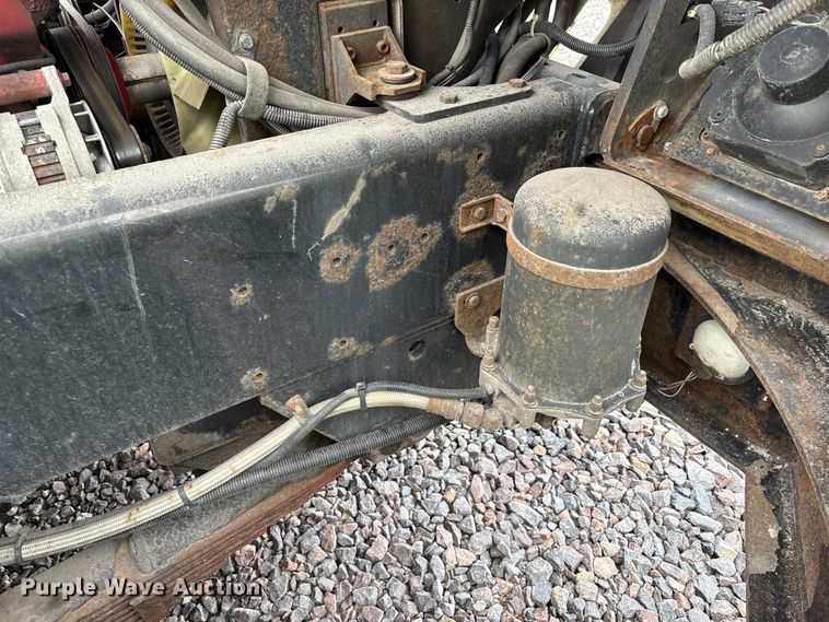 image for item YA1706 2010 Kalmar Ottawa  yard truck