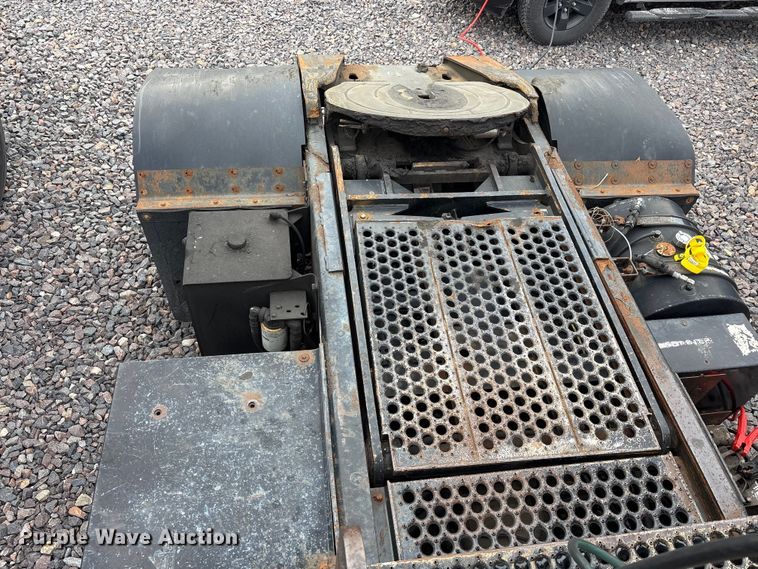 image for item YA1706 2010 Kalmar Ottawa  yard truck