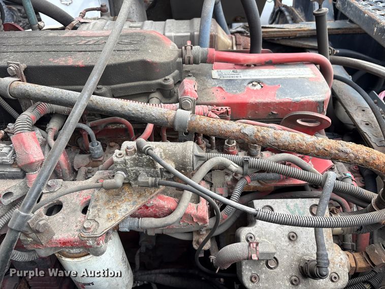 image for item YA1706 2010 Kalmar Ottawa  yard truck