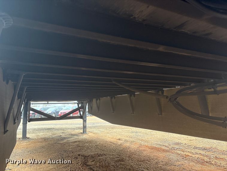 image for item YA1746 2023 Vanguard VXP dry van trailer