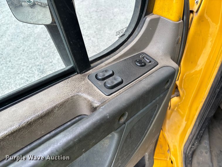 image for item YA1749 2016 Freightliner Cascadia 125 semi truck