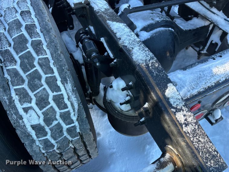 image for item YA1780 2019 Freightliner Cascadia 125 semi truck