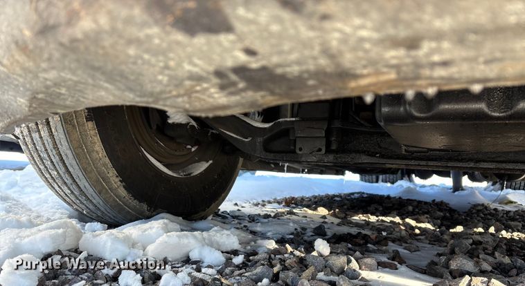 image for item YA1780 2019 Freightliner Cascadia 125 semi truck