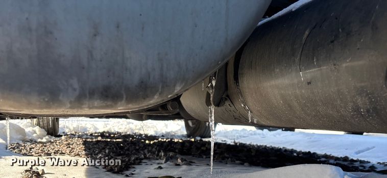 image for item YA1780 2019 Freightliner Cascadia 125 semi truck