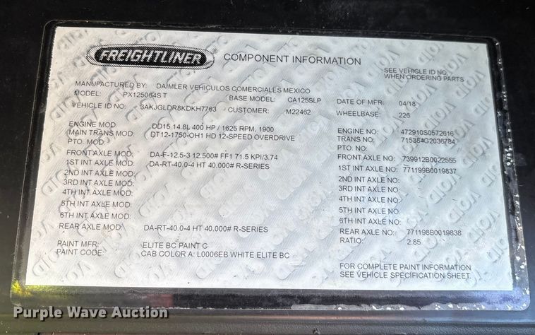 image for item YA1780 2019 Freightliner Cascadia 125 semi truck