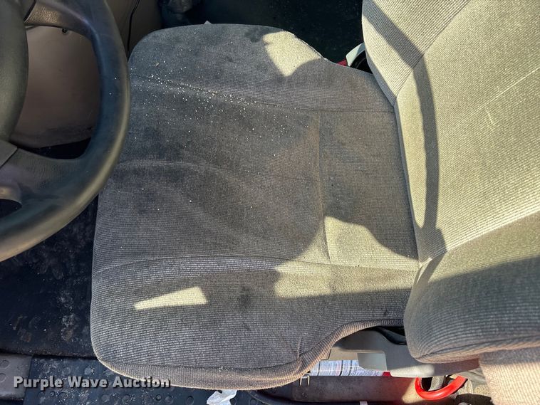 image for item YA1782 2017 Freightliner Cascadia semi truck