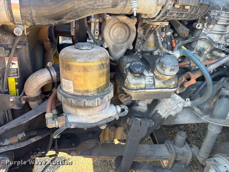 image for item YA1782 2017 Freightliner Cascadia semi truck