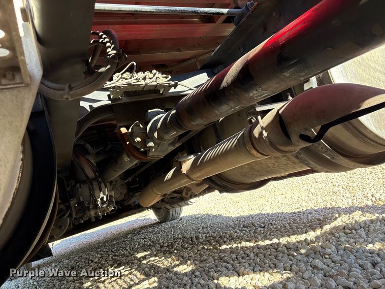 image for item YA1787 2019 Kenworth T680 semi truck