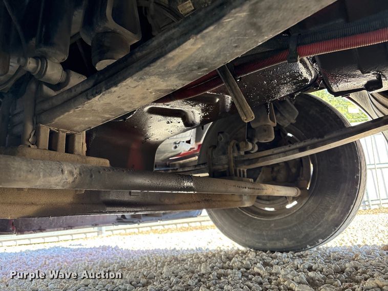 image for item YA1787 2019 Kenworth T680 semi truck