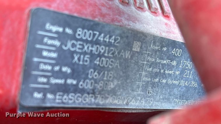 image for item YA1787 2019 Kenworth T680 semi truck