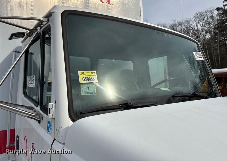 image for item YA1799 2003 Freightliner FL80 delivery truck