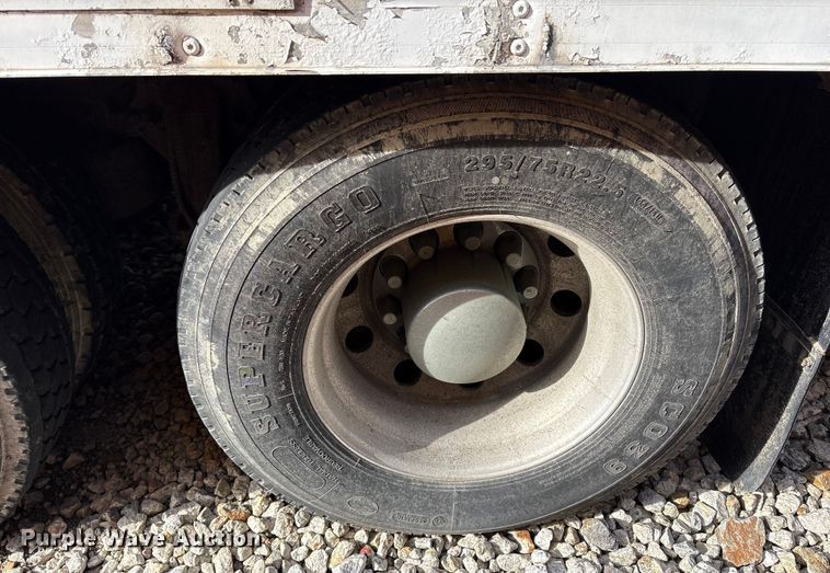 image for item YA1799 2003 Freightliner FL80 delivery truck