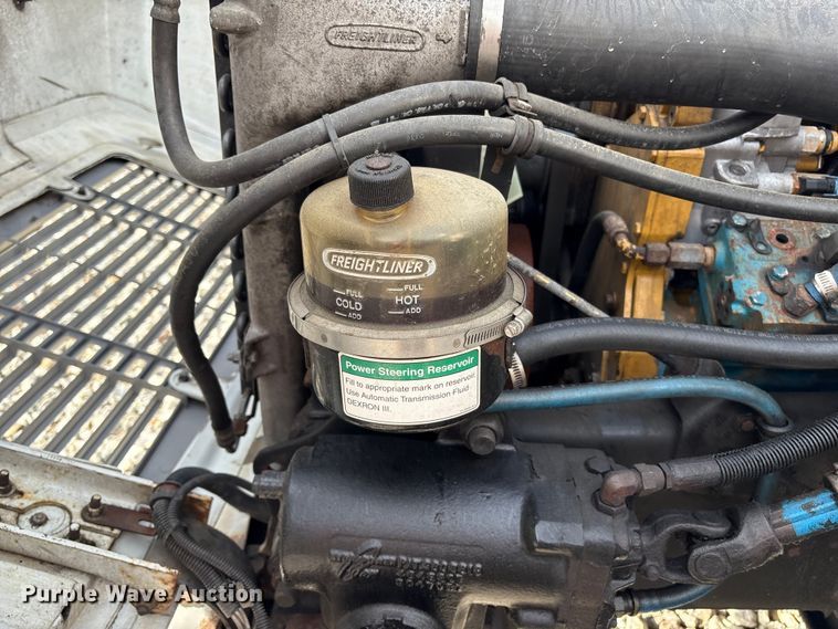 image for item YA1799 2003 Freightliner FL80 delivery truck