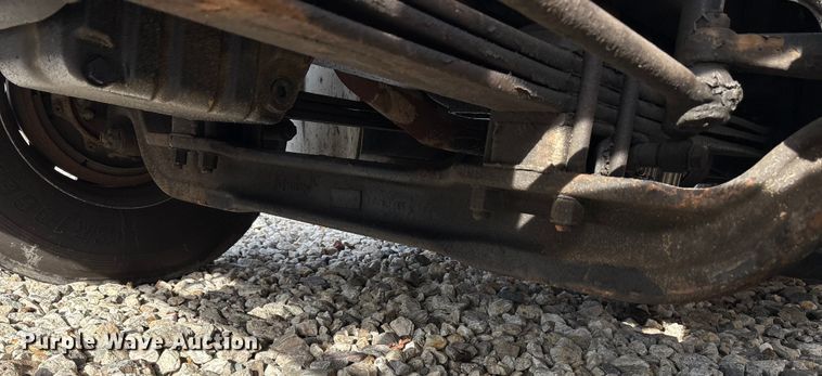 image for item YA1799 2003 Freightliner FL80 delivery truck