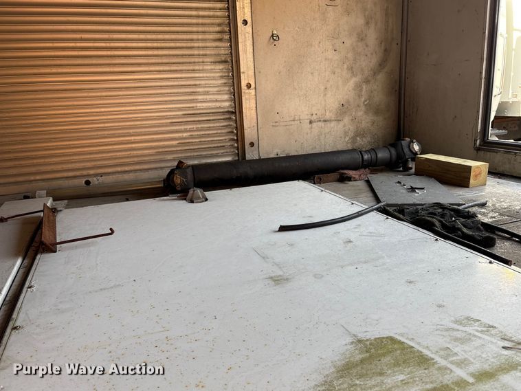 image for item YA1799 2003 Freightliner FL80 delivery truck