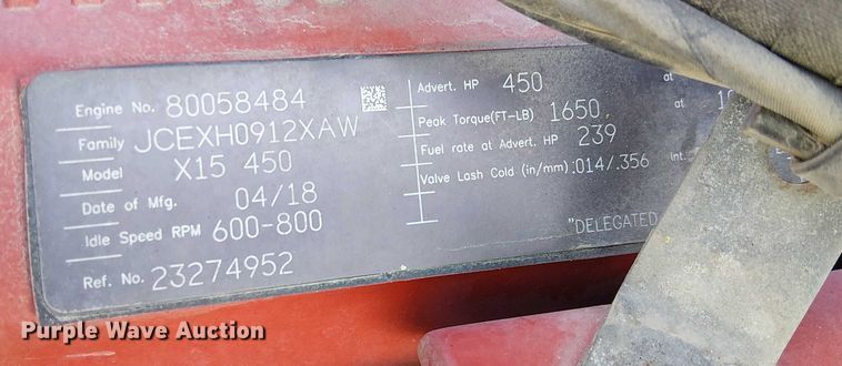 image for item YA1802 2019 Volvo VNL semi truck