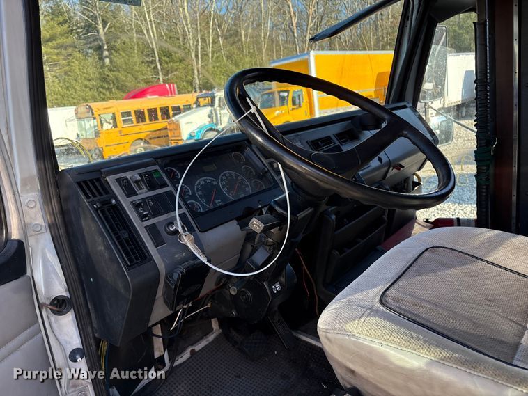 image for item YA1815 2001 Freightliner FL70 mobile medical unit