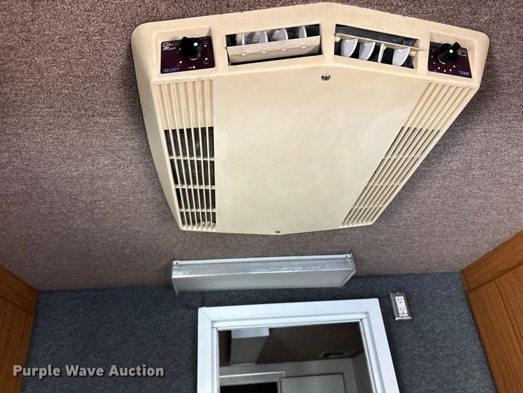 image for item YA1815 2001 Freightliner FL70 mobile medical unit