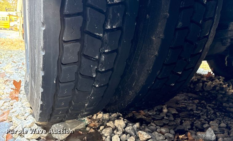 image for item YA1815 2001 Freightliner FL70 mobile medical unit