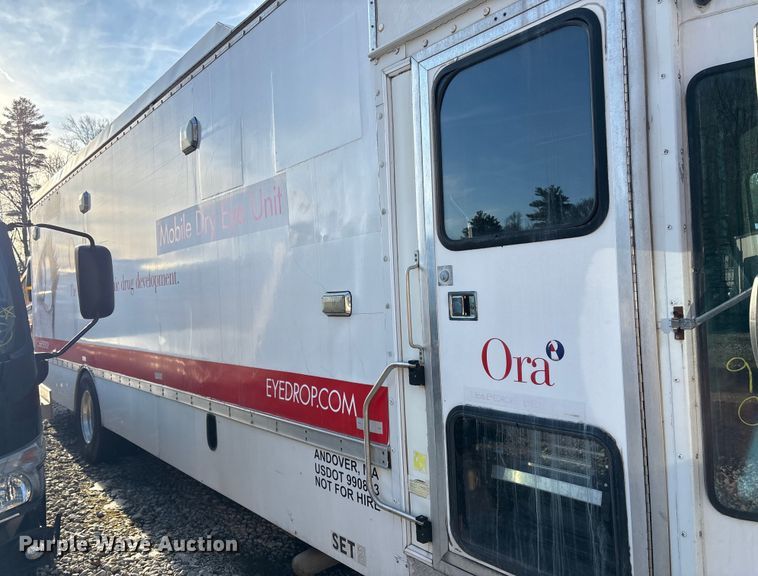 image for item YA1815 2001 Freightliner FL70 mobile medical unit