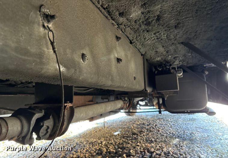 image for item YA1815 2001 Freightliner FL70 mobile medical unit