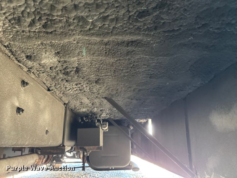 image for item YA1815 2001 Freightliner FL70 mobile medical unit