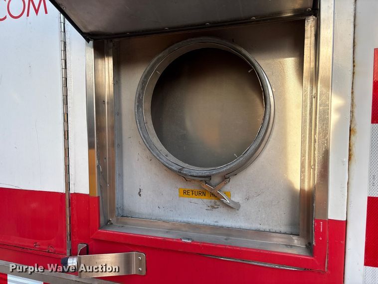 image for item YA1815 2001 Freightliner FL70 mobile medical unit