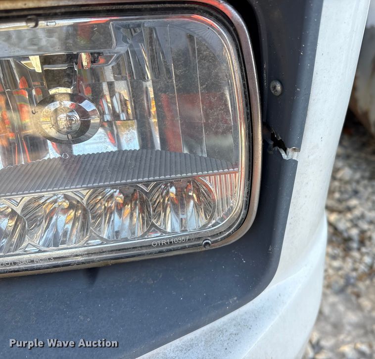 image for item YA1815 2001 Freightliner FL70 mobile medical unit