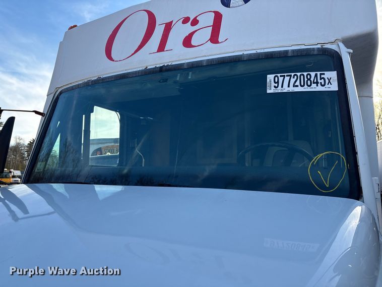 image for item YA1815 2001 Freightliner FL70 mobile medical unit