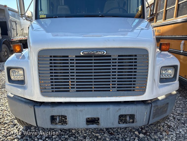 image for item YA1816 2003 Freightliner FL80 mobile medical unit