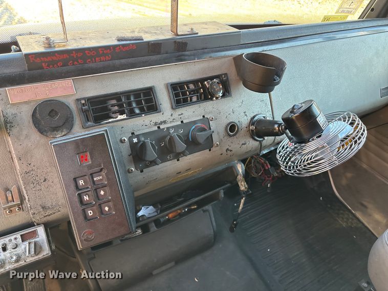 image for item YA1816 2003 Freightliner FL80 mobile medical unit