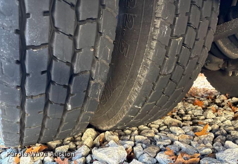 image for item YA1816 2003 Freightliner FL80 mobile medical unit