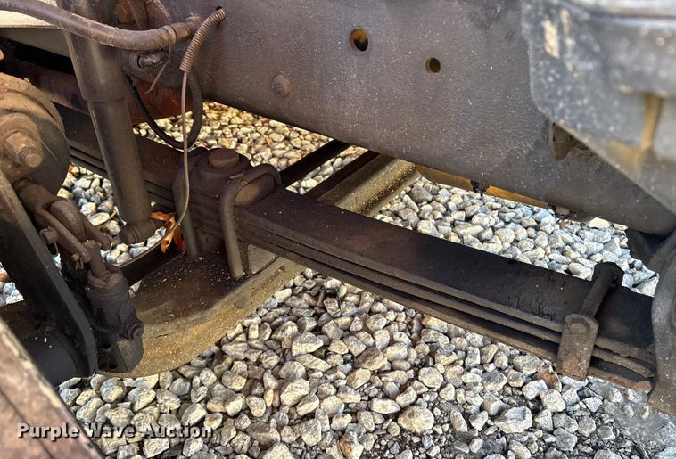 image for item YA1816 2003 Freightliner FL80 mobile medical unit